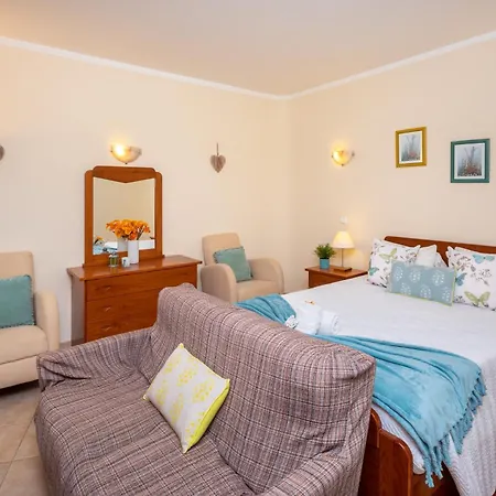 Daire Flor Da Laranja, By Algarveblossom Albufeira